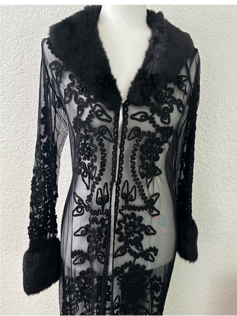 Sue Wong Vintage Crochet Beaded Embroidered Floral Mesh Faux Fur Black Duster - Picture 2 of 10